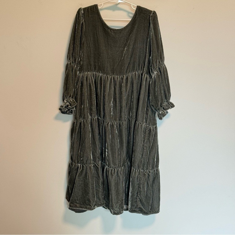 NWT Noralee Velvet Ophelia Dress in French Blue Size 12